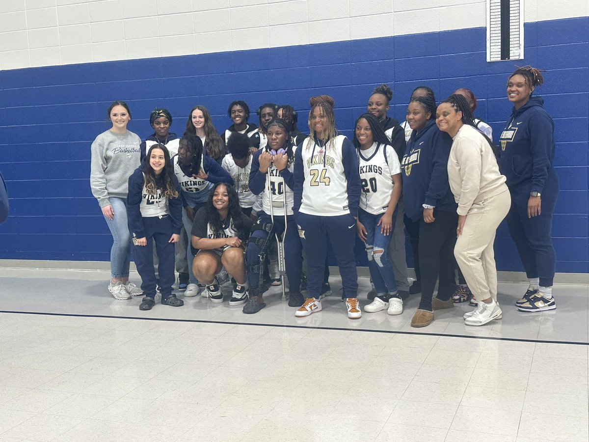 HallPassToLearn's tweet photo. So grateful the opportunity to shadow Mrs. Renee Ford at the McCarthy Teszler School in Spartanburg. It’s hard to sum up my experience in words. Shoutout to the athletes and teacher cadets at @SpartanburgHS who helped celebrate at the pep rally for the Special Olympics. https://t.co/zyjmhj4njO