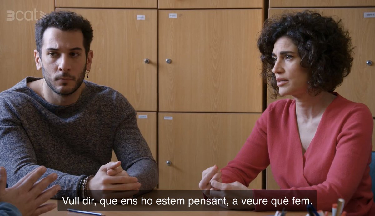 kissmeat6's tweet photo. T7xC131: Mira que no aguanto la Marta, però és ben cert que la Sílvia Bel fa un paperàs. S’havia de dir. 👏🏼 | Ser professor i trobar-se amb uns pares com els del Daniel et deu deixar sense forces. 😖 | Toni petit, Virgínia, Noe 🫶🏼 #ComSiFosAhir3Cat #CSFATV3 https://t.co/3fCrrnbVxH