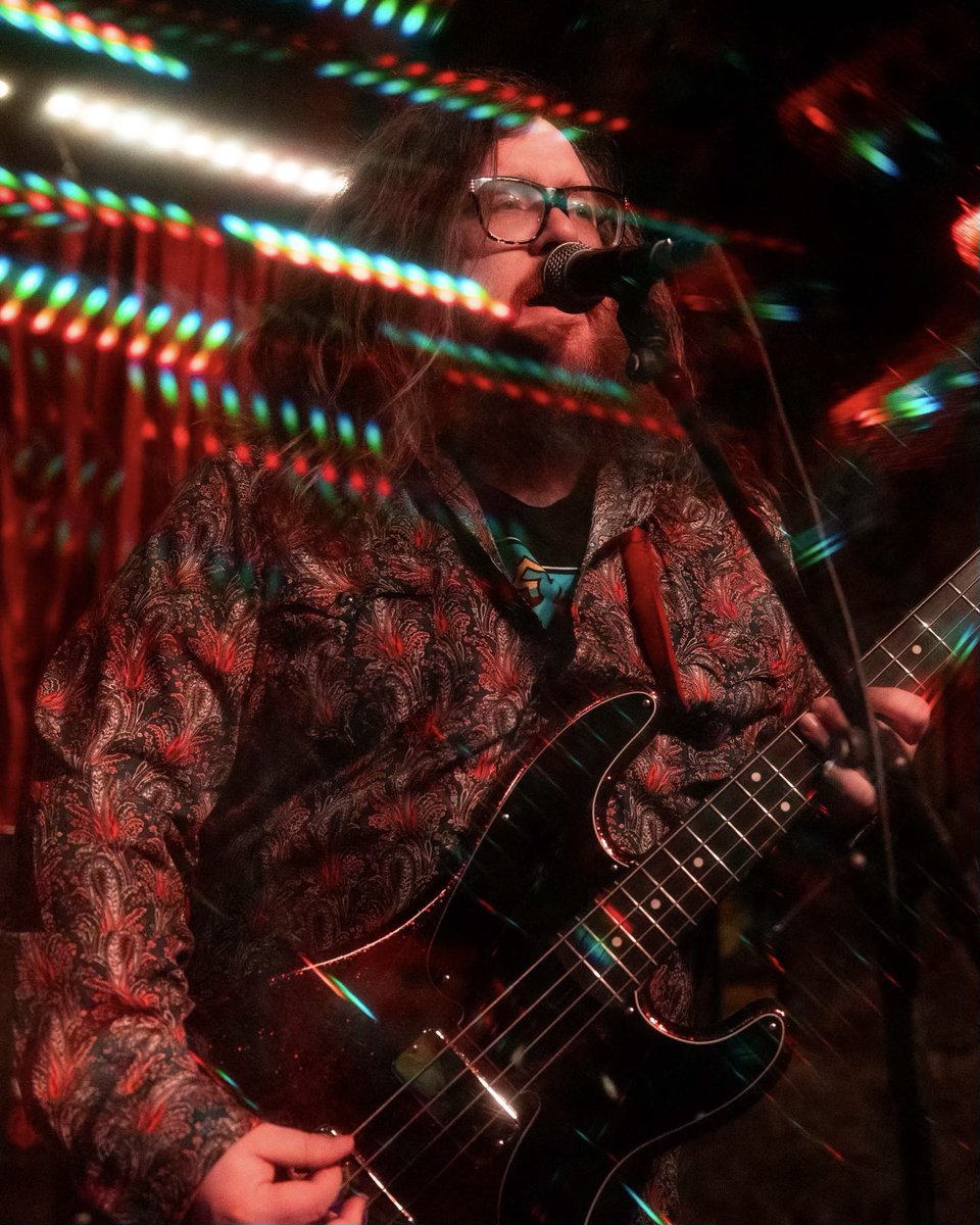 The_Infamists's tweet photo. Celebrating your favorite zombie this Easter Sunday at Three Links in Dallas. Save yourself from eternal damnation by embracing rock & roll.๐ฐ๐ฅ๐๐งโโ๏ธ๐
๐๏ธ: @3LinksDeepEllum (8pm)
With:
Sons of Gulliver
@redbeardwall
#rocknroll #heavymetal #easter #deepellum #dallas #dfwmusic https://t.co/AVC5SvARgN