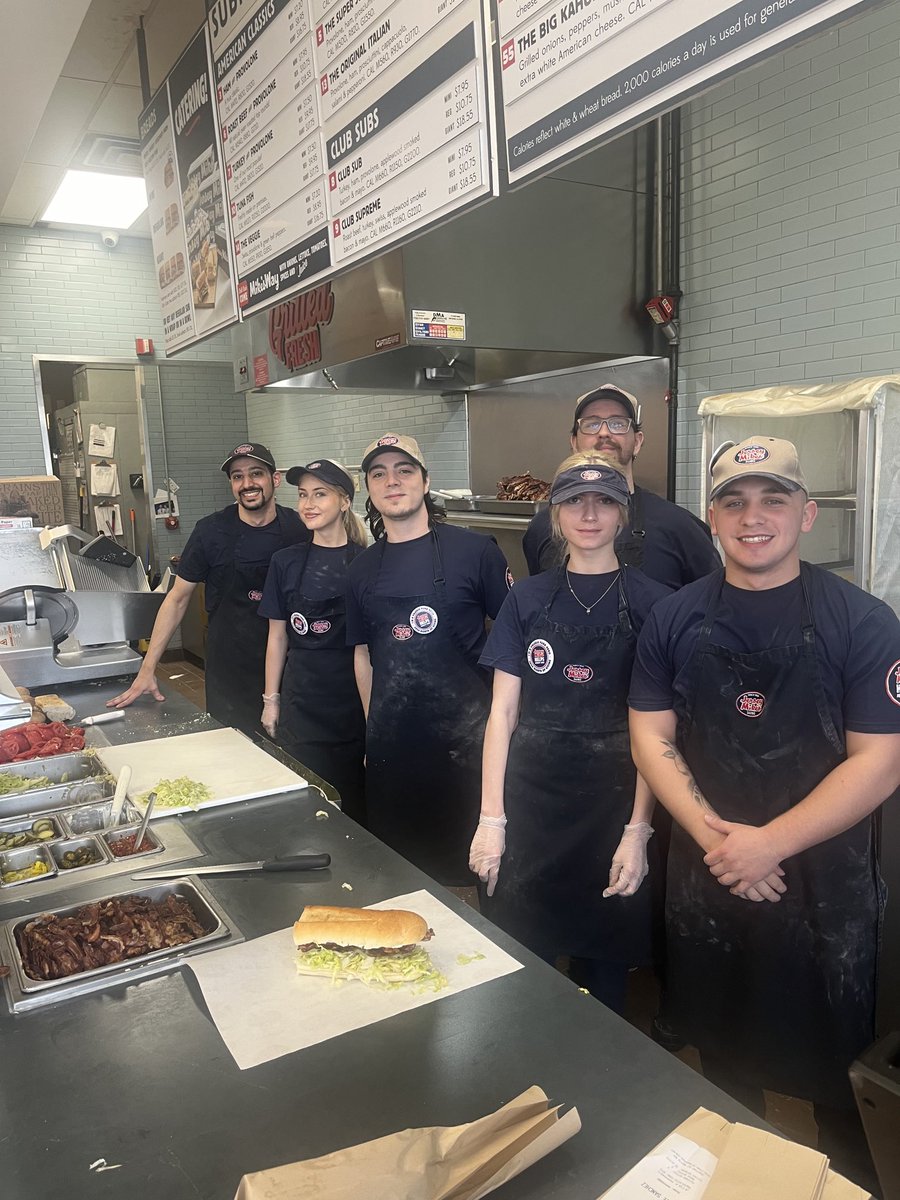 Sam and his team at ⁦@jerseymikes⁩ in Bayville on this Day of Giving. Just made me a #64 (guess).