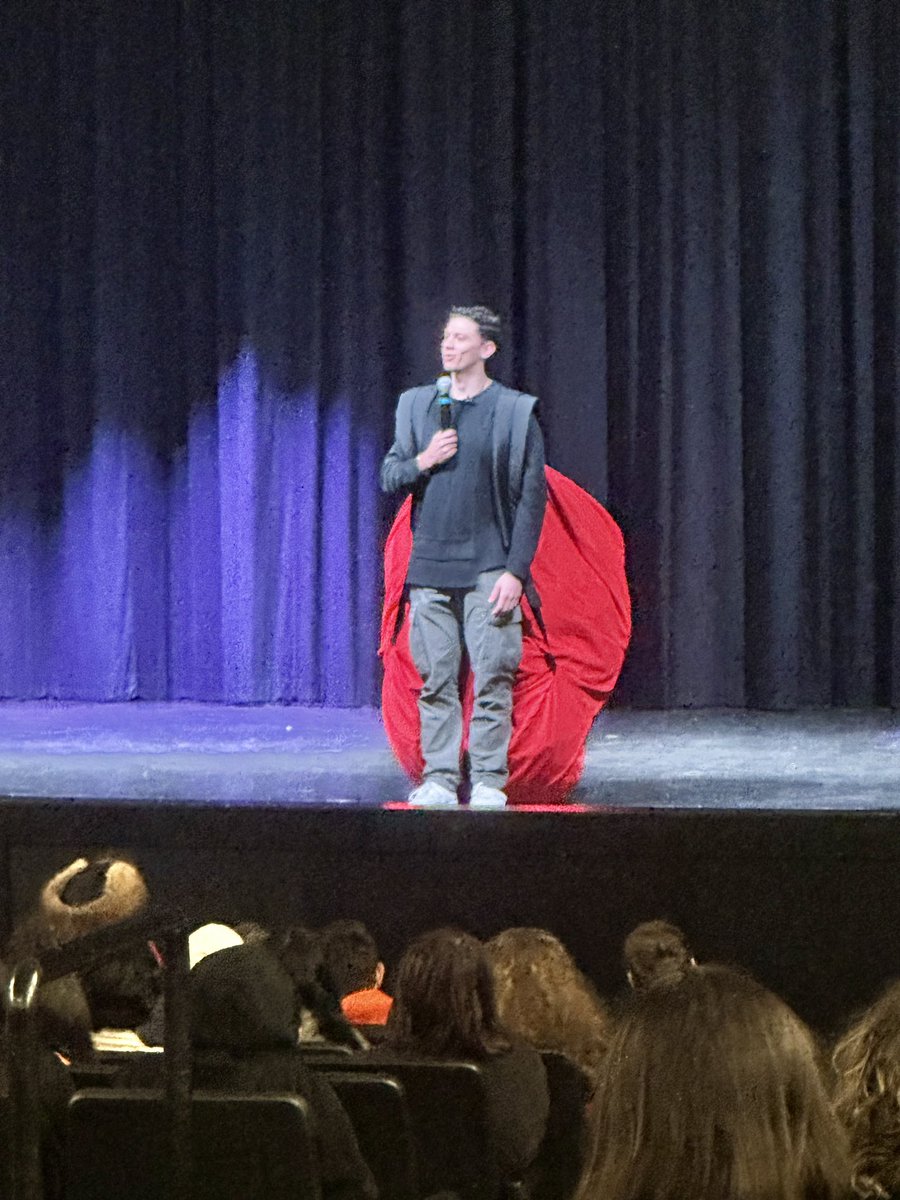 Such an engaging presentation by @Sam_Demma on  showing up for ourselves, recommitting to the person you want to be, examining the beliefs you carry around with you, not letting others’ opinions define you #emptyYourBackpack @StPaulOCSB