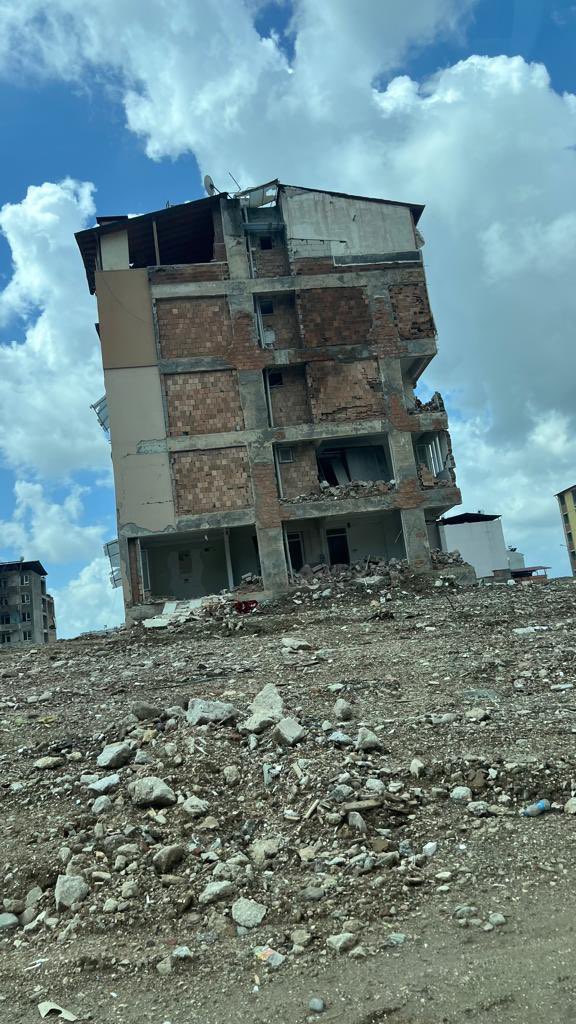 #normaledönmedik tüm zorluklara rağmen fedakarca çalışan arkadaşlarımıza uygulanan mobing ve hak ediş kesintisi kabul edilemez!  

<a href="/nowtvturkiye/">NOW</a> <a href="/gazetesozcu/">Sözcü</a> <a href="/milliyet/">milliyet.com.tr</a> <a href="/cumhuriyetgzt/">Cumhuriyet</a> <a href="/halksagligigm/">Halk Sağlığı Genel Müdürlüğü</a> <a href="/drfahrettinkoca/">Dr. Fahrettin Koca</a> <a href="/saglikbakanligi/">T.C. Sağlık Bakanlığı</a>  <a href="/Kahed46/">Kahramanmaraş Aile Hekimleri Derneği</a> <a href="/mahged44/">MAHGED</a> <a href="/ADAHED1/">Adıyaman Aile Hekimleri Derneği</a> <a href="/Hahed18/">Hahed</a>