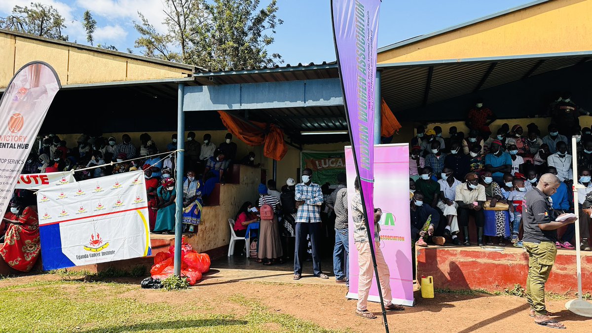 PatelFalgu22141's tweet photo. Success full free medical camp in Lugazi done by Indian women association Uganda 🇺🇬 in conjunction with Mehta group SCOUL attend by 1200 ppl in 2 days 
Cervical screening,prostate screening,Brest screening,Dental check up &amp; Genral checkup on February 2024 https://t.co/vM4OO8tpHm