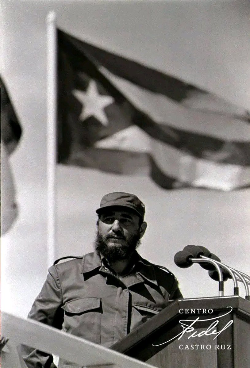 "Queremos un mundo de paz, justicia y dignidad, en el que todos, sin excepción alguna, tengan derecho al bienestar y a la vida".

#FidelPorSiempre 🇨🇺#CubaPorLaVida 🩺
