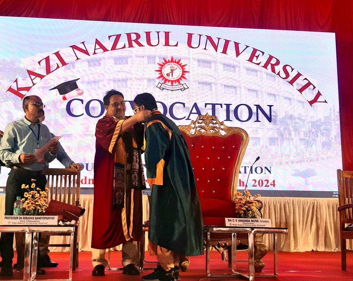 KNU_Asn's tweet photo. Fourth Annual Convocation of Kazi Nazrul University in the presence of Chancellor of our University Dr CV Ananda Bose. https://t.co/dCzrUXJm6U