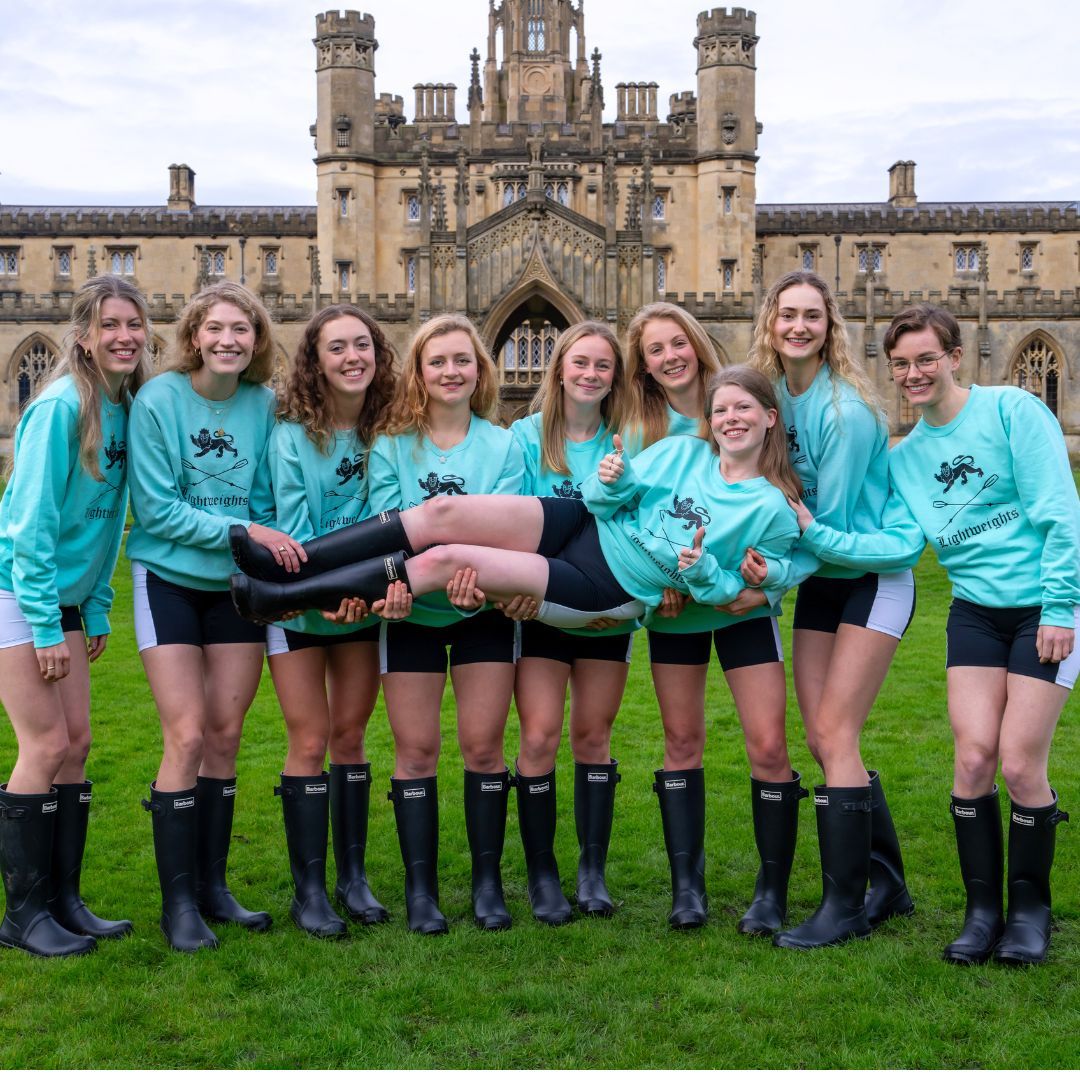 🚣‍♂️ Congratulations to Sidney students Kate Crowley and Claire Cooper who have been selected for the Lightweight Women's crew at the Gemini Boat Race 2024. They will go for glory at 2.13pm this Friday (29 March). 📷 Photo: Nordin Catic