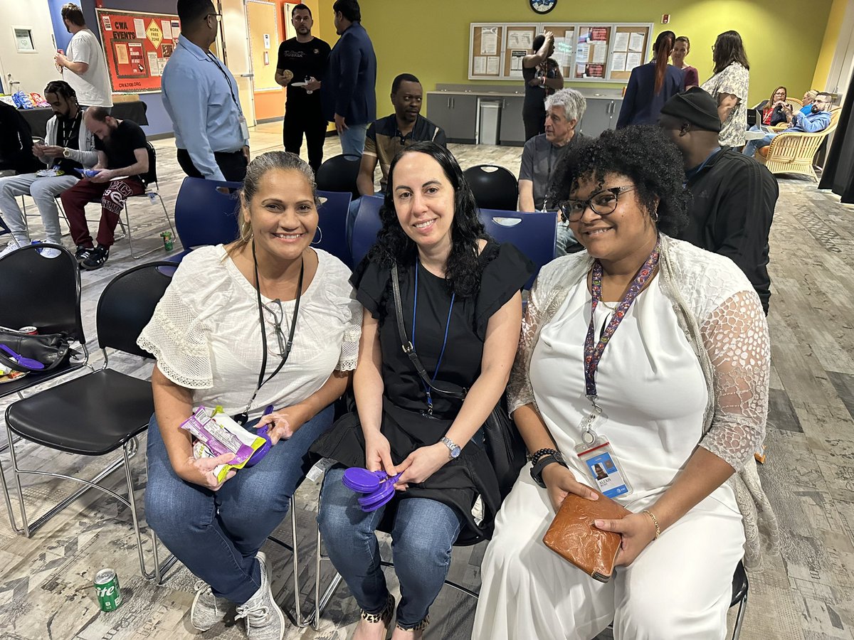 Kelly Flagg tweet media