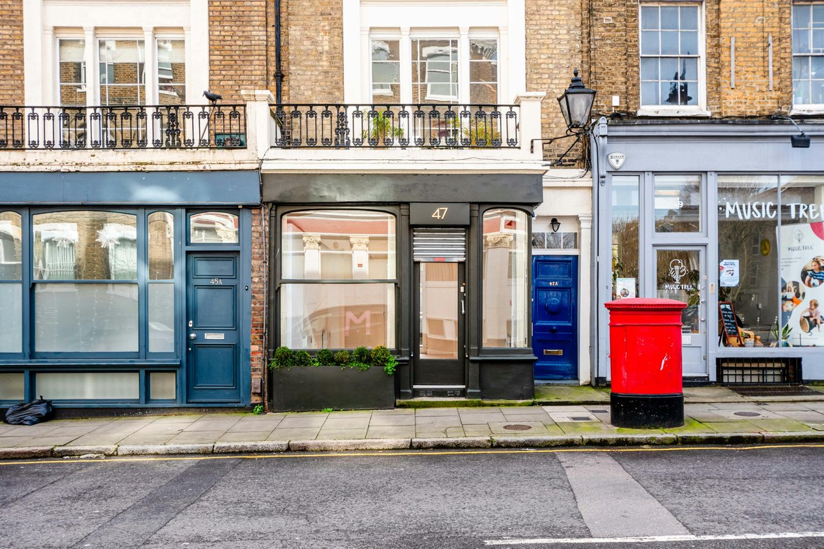 #Shop #Retail #Office #Development #Residential
#N1 #Islington
Barnsbury Street To Sell 845 sf
each.co.uk/w/240129114206…

Good Natural Light Demised WCs
Rare Freehold Commercial Opportunity with Garden

Spans the GF and basement levels

A prime location in the centre of Barnsbury..