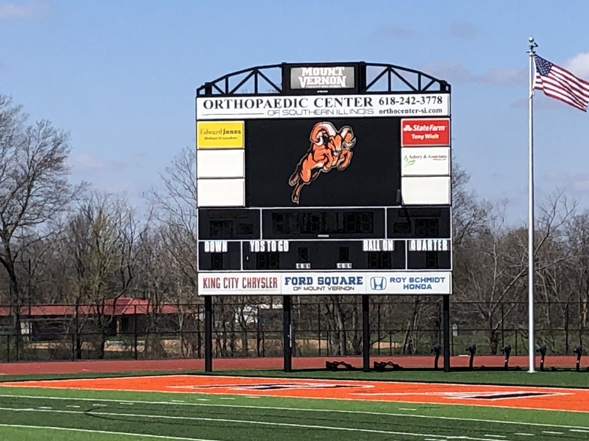 Stopped at 2 stadiums I’ve already seen in Southern Illinois. The FieldTurf upgrades look great at Effingham and Mt. Vernon!