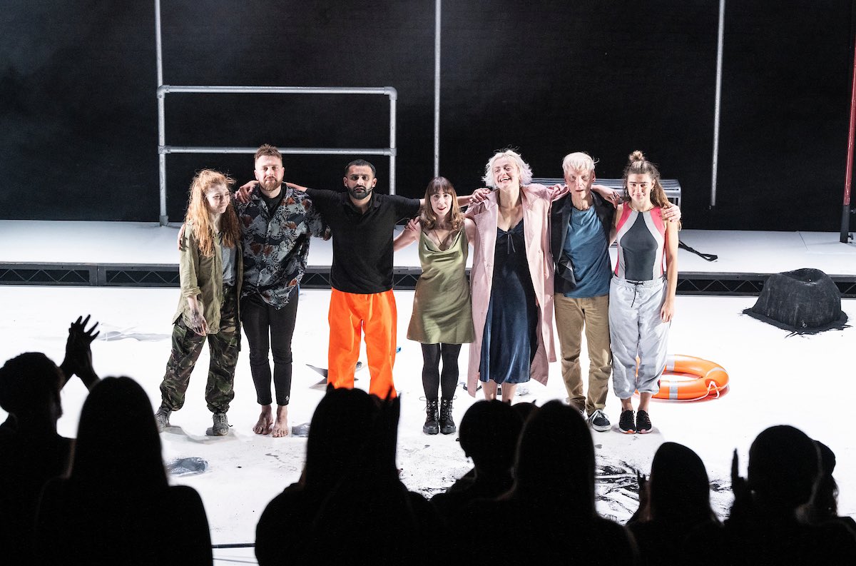 Rhiannon Faith Company tweet media