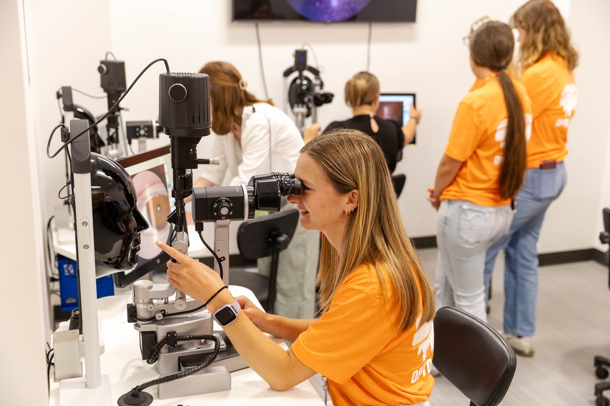 upikebears's tweet photo. Interested in learning more about optometry? 😎
Applications are open for @UPIKEOptometry's Optometry Camp at https://t.co/CSLRuHbsCc https://t.co/NfIZBM44Zi