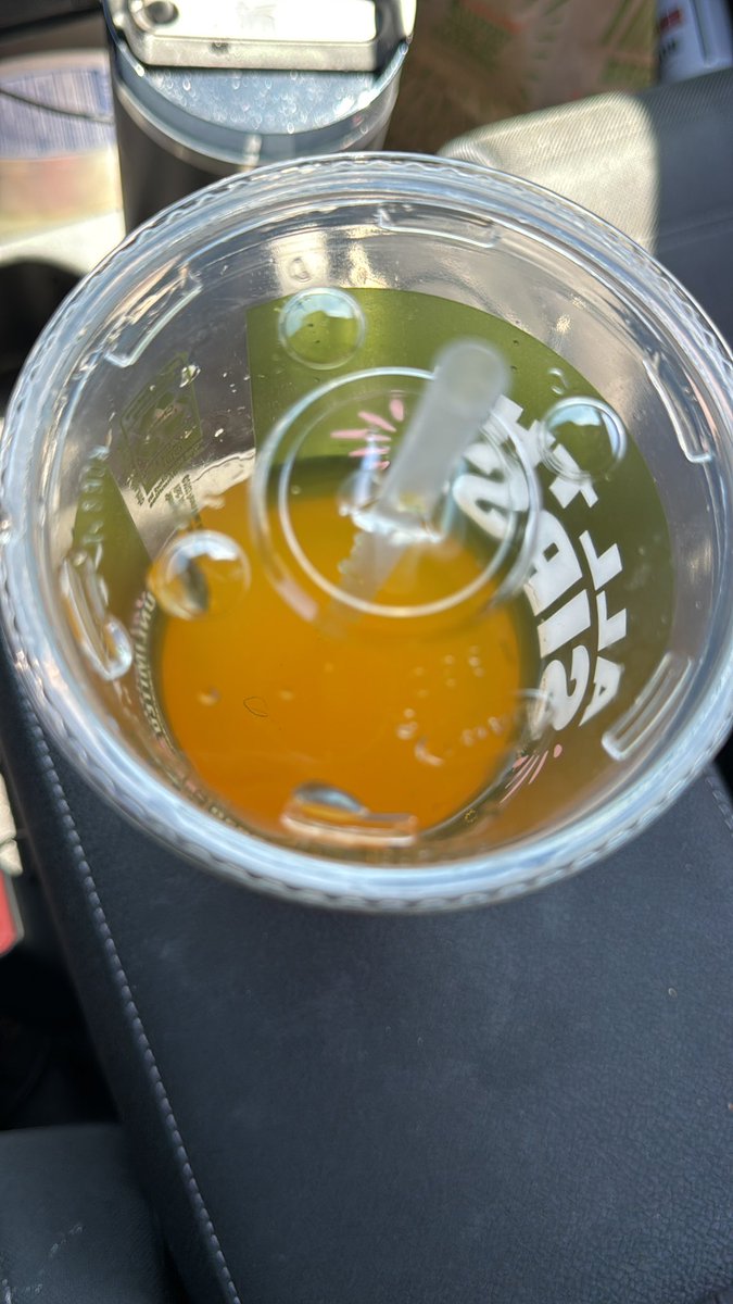 MeatSaloon's tweet photo. Drank half my charged lemonade before realizing there was hair in it. What you got to say for yourself @panerabread https://t.co/S6ScpL2S1f