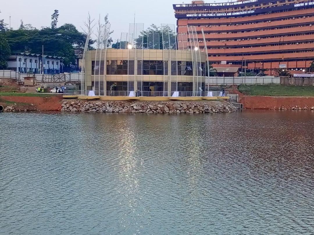CamerounMinhdu's tweet photo. Les travaux de la première phase du Projet du Lac municipal de Yaoundé sont achevés. La transformation durable de nos cités est en marche, comme prescrit par le Chef de l'Etat. https://t.co/hilG8ErvD8
