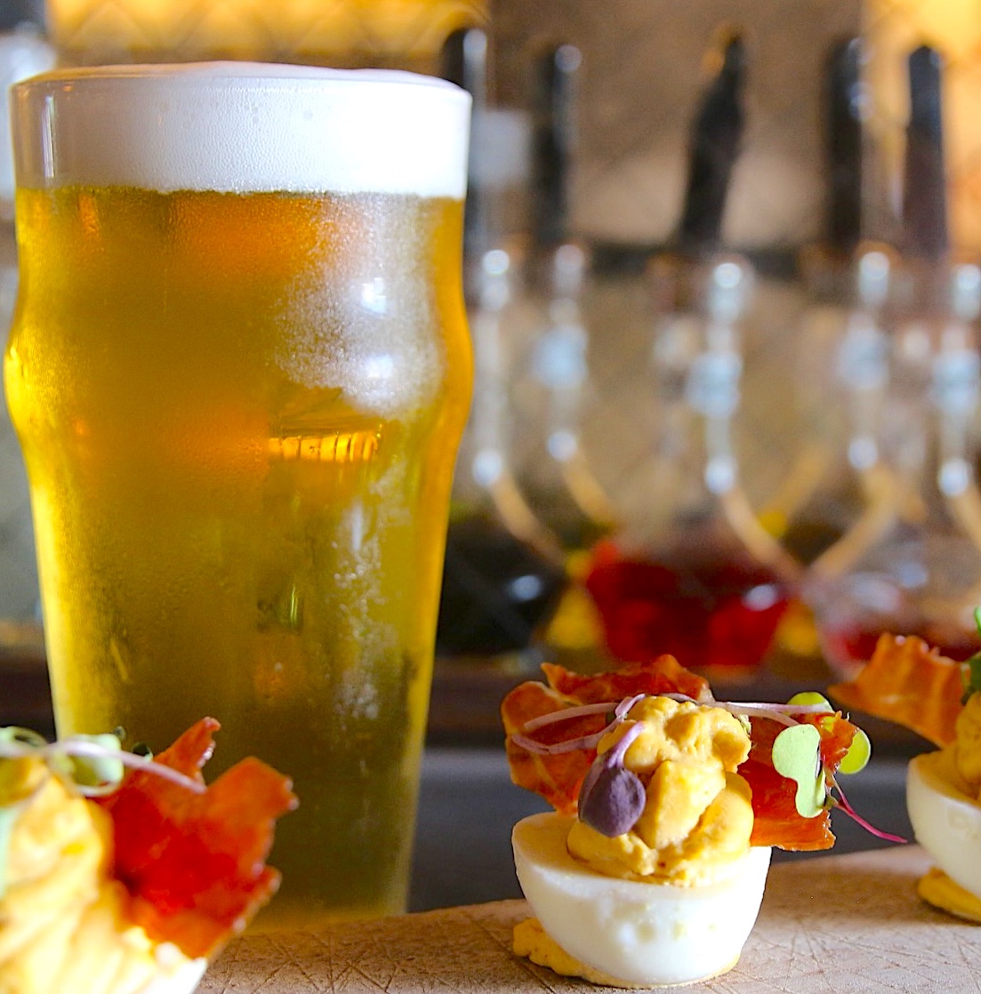 Every Tuesday - Saturday from 5pm-7pm enjoy our Food and Drink specials at The Chestnut Club.