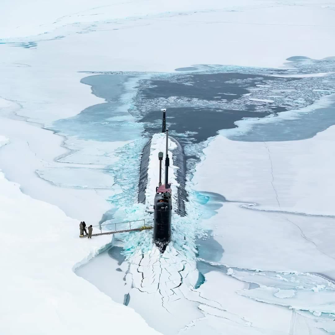 USS Indiana (SSN 789) Virginia-class Block III attack submarine in the Beaufort Sea at Ice Camp Whale - posted March 27, 2024 #ussindiana #ssn789

SRC: FB- USS Indiana