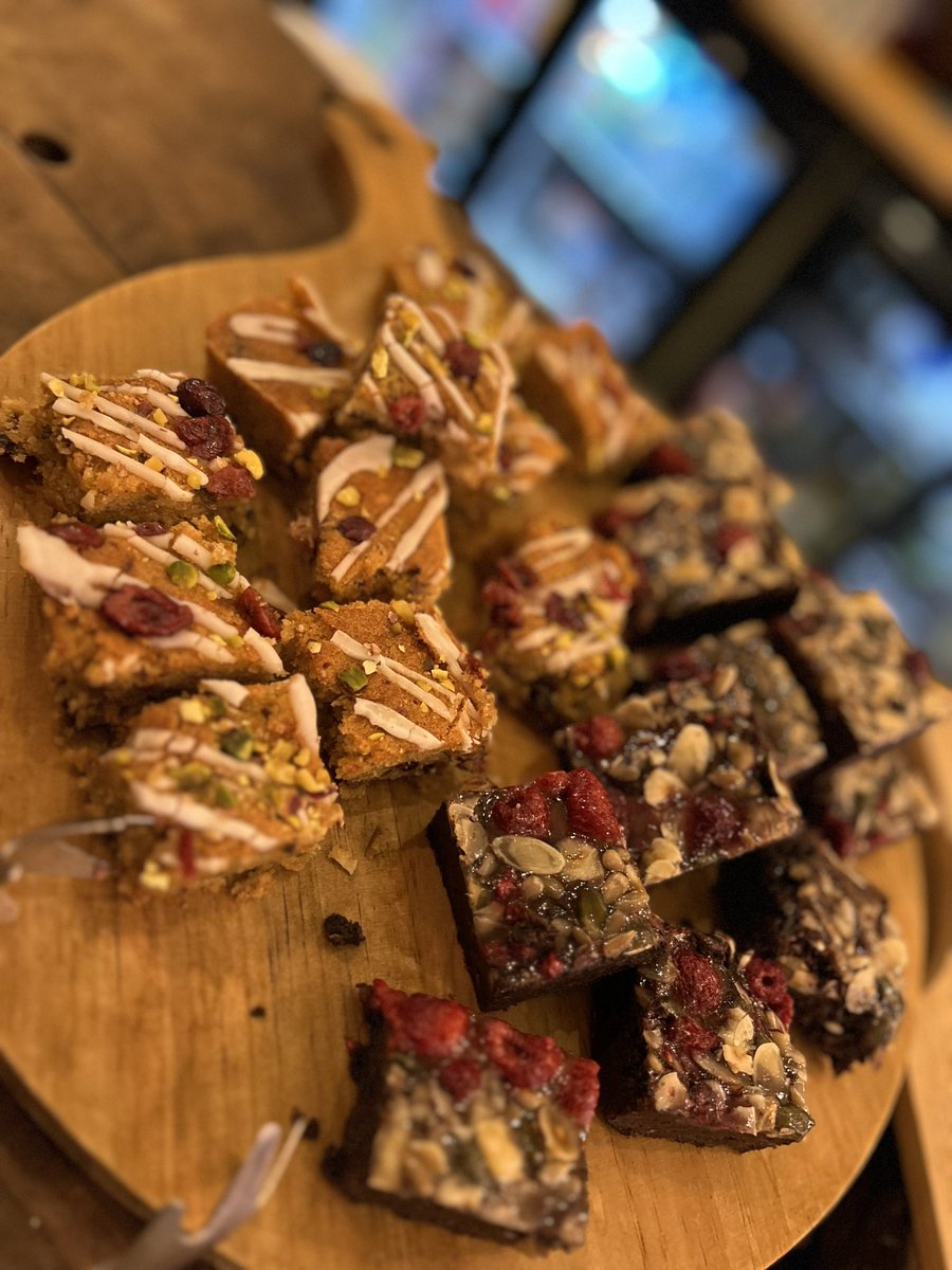 DYWMoray's tweet image. Last Wednesday, DYW Moray supported @forresacademy1 to host a @CareerReadyUK Evening at Cafe 1496.🌟

We were joined by parents/guardians &amp;amp; pupils where they could find out more about the programme from current Mentor/Mentee duo Mhairi &amp;amp; Jodie and Career Ready graduate Maddy!👏