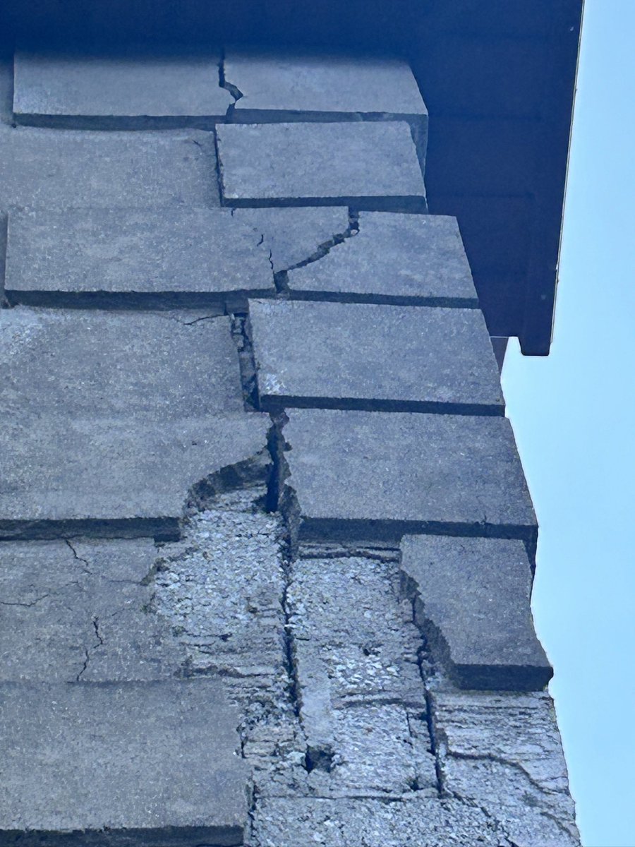 <a href="/DarraghOBrienTD/">Darragh O'Brien</a> will this fall down before you and your government admits they made a scheme unworkable, purposely? #ThePeoplesDocument #defectiveconcretecrisis