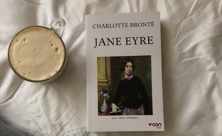 AcademiaDreams's tweet photo. “You leave the previous book with ideas and themes — characters even — caught in the fibers of your clothes, and when you open the new book, they are still with you.”

— Diane Setterfield, The Thirteenth Tale https://t.co/aMW3jqDur6