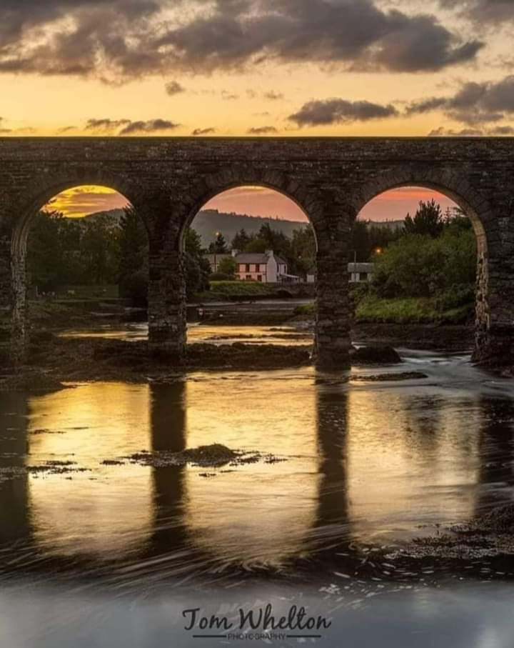 🇮🇪 The coastal village of Ballydehob in County Cork . There is something about the sunset that really makes a photo stand out. 

                           💚🤍🧡

📸 Tom Whelton

@wildatlanticway @westcork @visitwestcork @DiscoverIreland