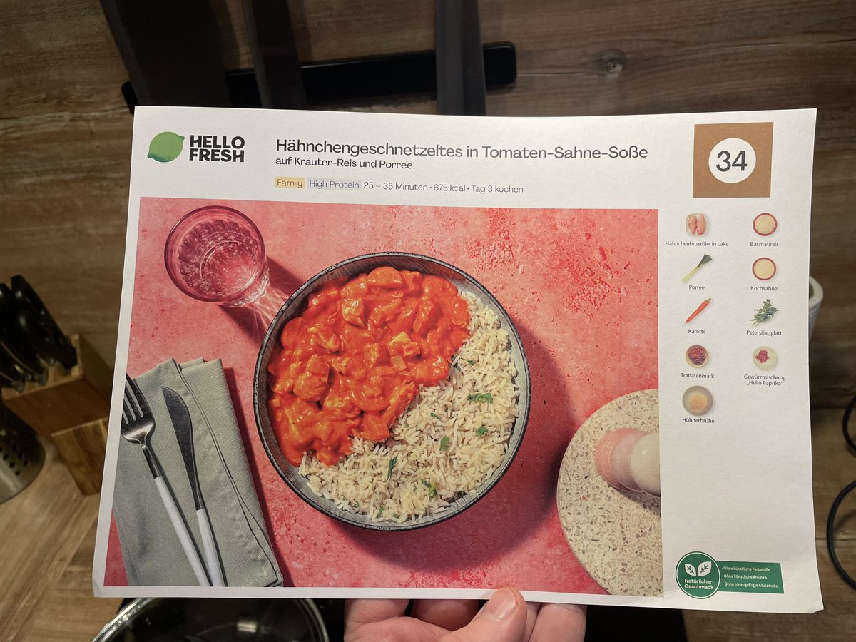 TheRealBrauni's tweet photo. Heute mal wieder was mit Reis!
Hat mich ganz schön angestrengt mit der Erkältung.
Brauche nach dem Essen erstmal ne Pause.
Wünsche euch einen schönen Abend 😊
#marcelkocht #healthy #abnehmen #hellofresh #food #foodporn #essen #doahh #boah #futterluke #knife https://t.co/PG1ersr3sz