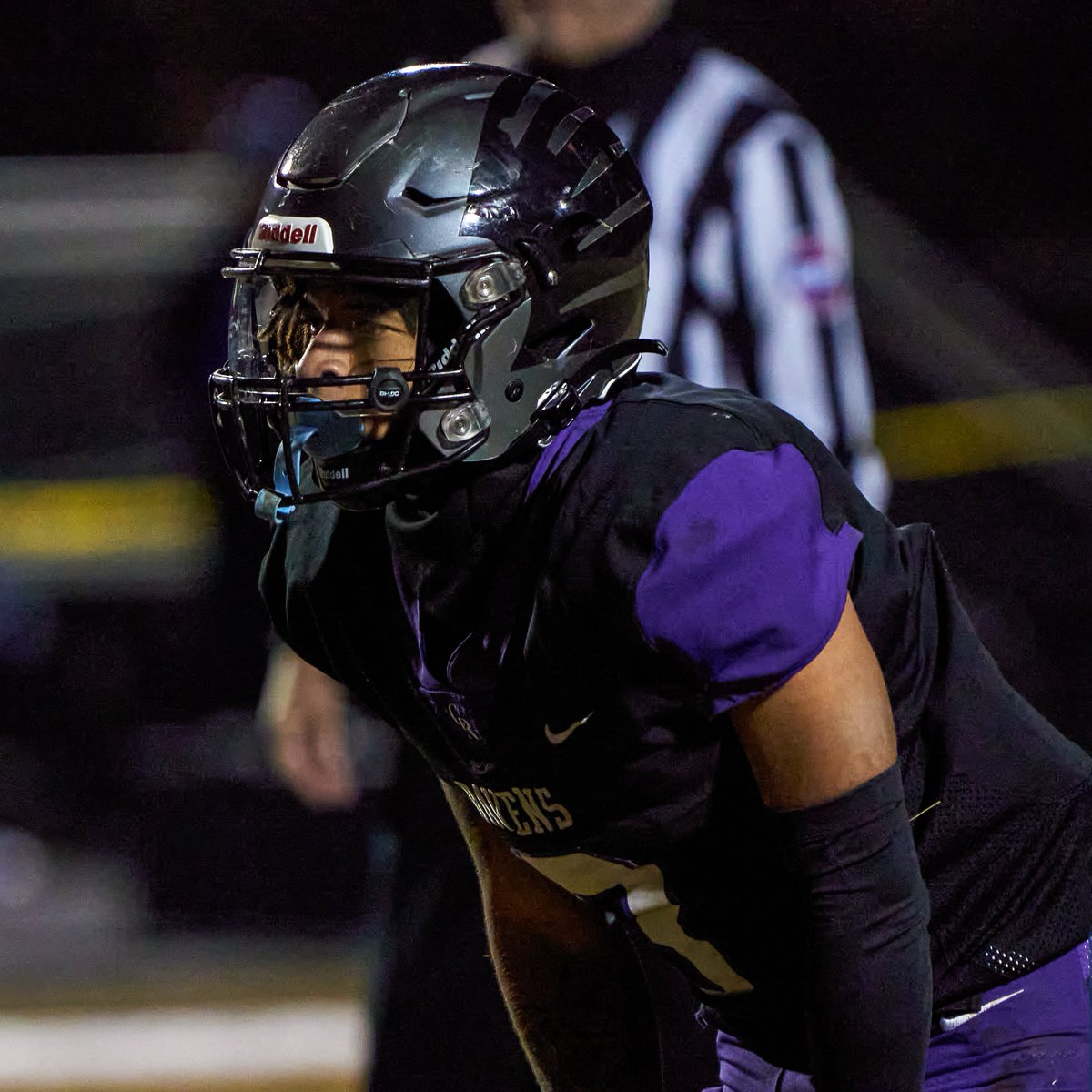 615Preps's tweet photo. #HelmetMadness2024 continues
Region semifinal - Spears Region
(2) Page vs. (11) Cane Ridge
@Brooks_615 choice - Page
@joe_spears7 choice - Page
@SBurton615 choice - Cane Ridge
@Cam_615Preps choice - Page
Vote in poll below 🔽 https://t.co/skS98EeEuV