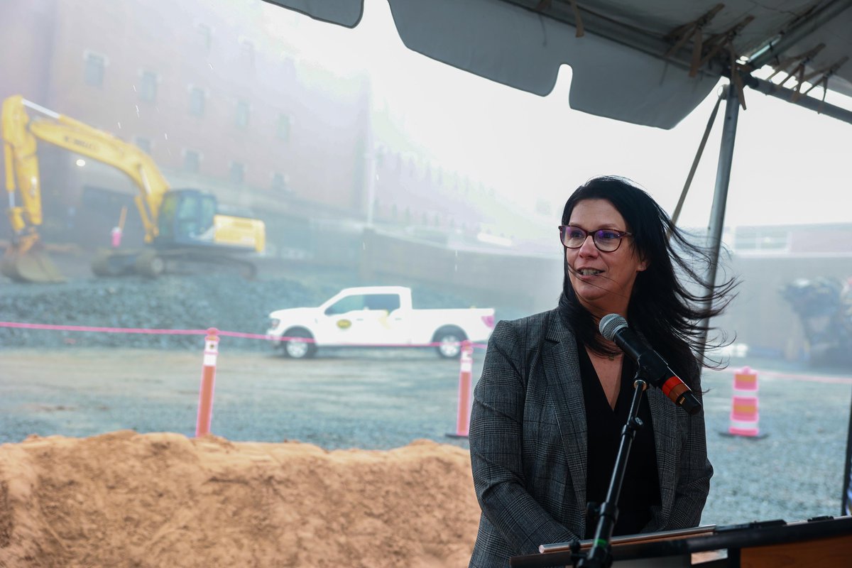 Health and Wellness Minister Michelle Thompson broke ground today on the largest healthcare infrastructure project ever considered in the history of Nova Scotia. Work has started on the QEII Halifax Infirmary Expansion Project with heavy equipment, site trailers and fencing now…