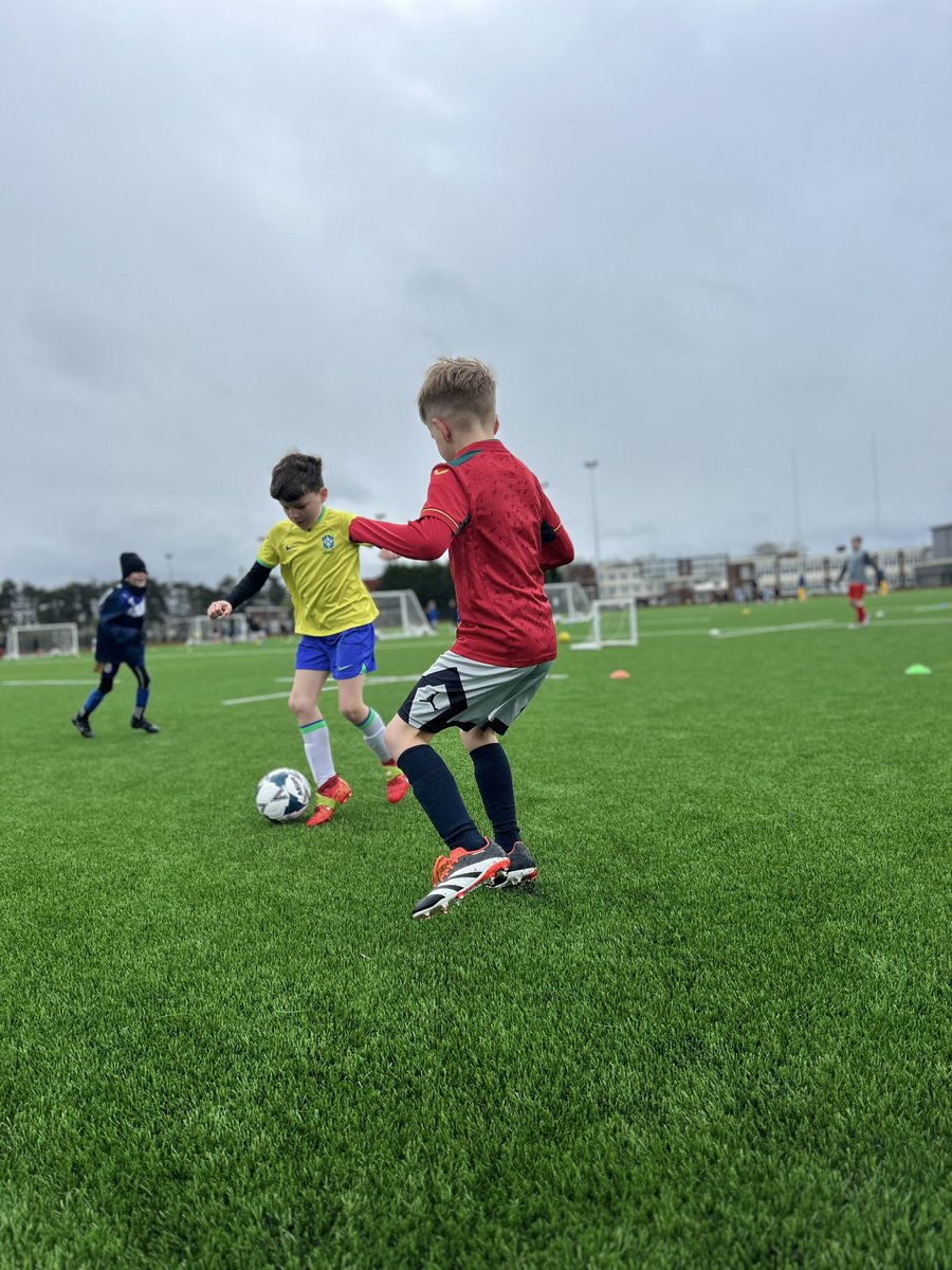 T2Coaching_'s tweet photo. Easter Camp Day 1✅

Day 2…⏳ https://t.co/5rSY2nx2rc