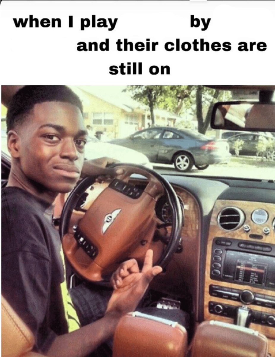 gigglywiggle's tweet photo. What song is this? #music #songs #memes https://t.co/u0H2CO4Ebe