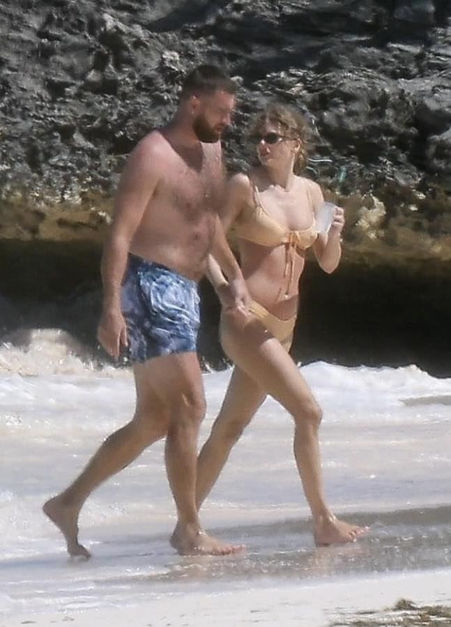 popular_mx's tweet photo. Taylor Swift y Travis Kelce derraman miel en las Bahamas.❤️😍 https://t.co/CJy6nFBKB0