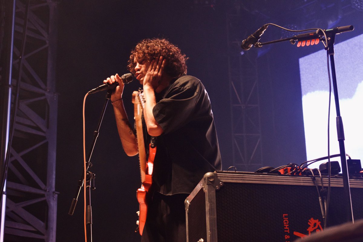 The Zone,, tweet media