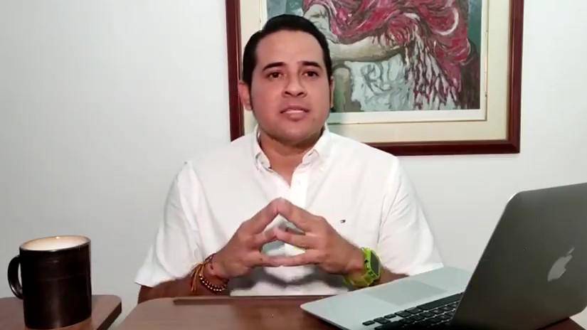 Ahora que Ronny Aleaga, alias "El Ruso", está en el ojo del huracán por su participación en la red criminal de Leandro Norero, vale la pena recordar sus orígenes.

¿Cuál es la historia del Latin King "que llegó lejos" gracias el correísmo? Lo cuento. 🧵