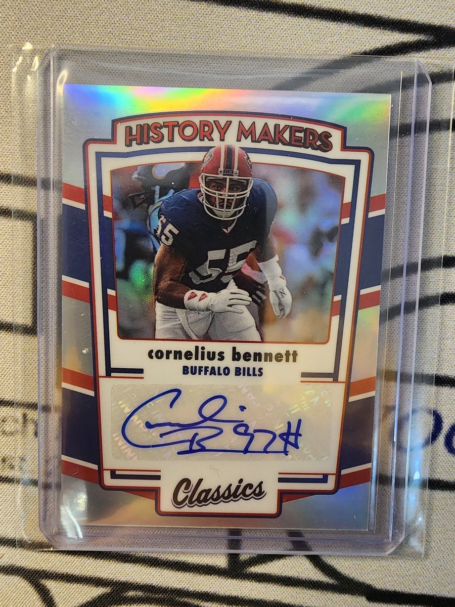 Want to win this Cornelius Bennett Chrome Classics Auto /99? 

Follow Me - <a href="/footballcrdonly/">#SmokeBreaks / Mitch Mazur</a> 
- RT this Tweet

If you subscribe here and win, you'll get a 20$ break Credit as well! >> youtube.com/@smokebreaks24…
 
#SmokeBreaks 

Contest Ends April 6th or when 200 Subs is hit (10 Away)