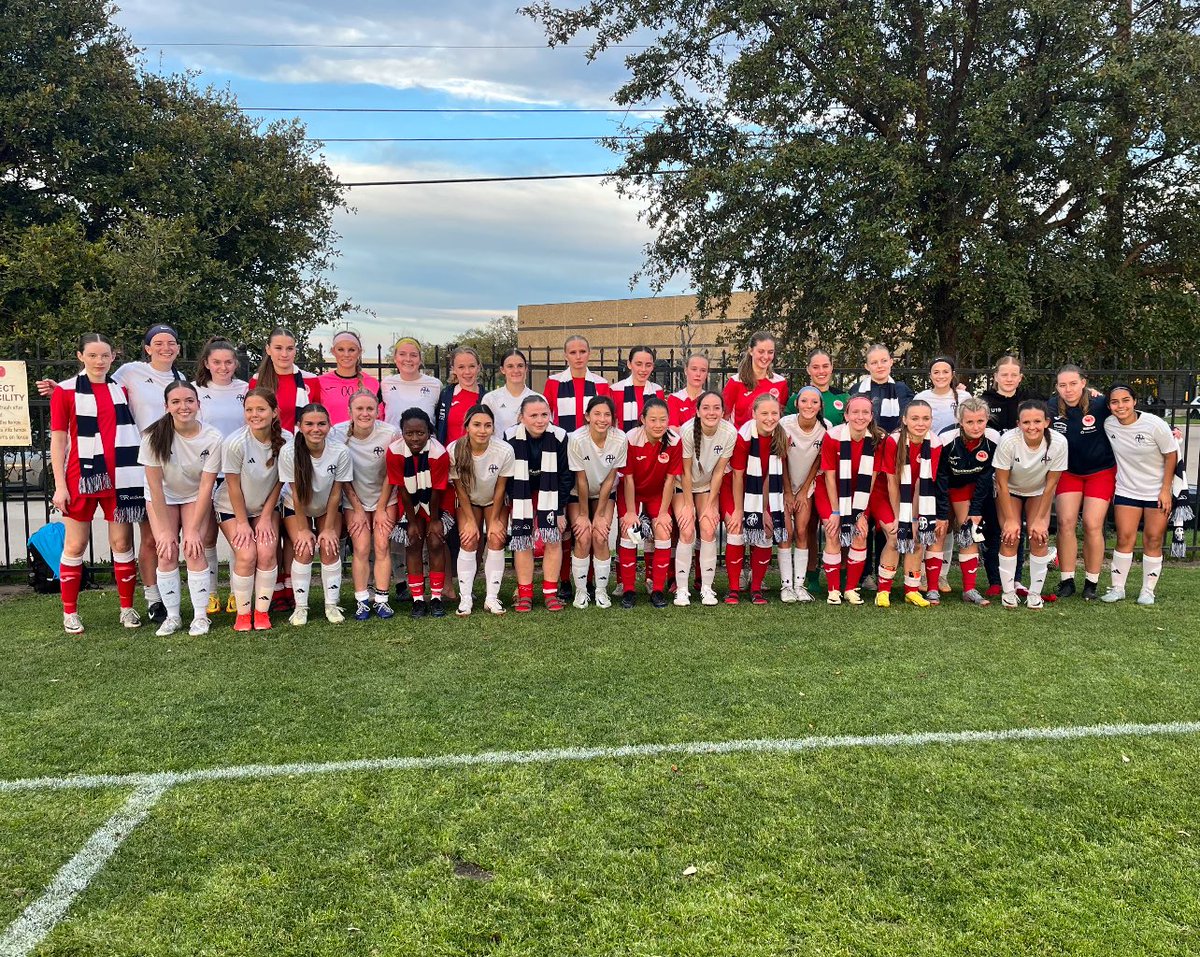 Way to start the Dallas International Cup!  1-0 win vs Denmark 🇩🇰 

Shut out by the entire defense and a great ball, run and finish by <a href="/99jewelvalcik/">jewel</a> and <a href="/17zaylareagan/">Zayla Reagan</a> 

Thank you to all college coaches that attended.