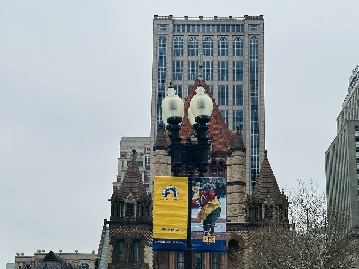 Day 87 #100Daysofwalking The 128th Boston Marathon is fast approaching on April 15th. #BostonMarathon #BostonStrong #Boston2024 #BoylstonStreet #BankOfAmerica #MentalHealthAwareness @mnamheiricea @NewstalkFM @NTBreakfast