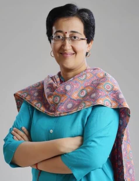 How many of you know that @AtishiAAP's parents had written a mercy petition for terr0rist Afzal Guru? And her parents gave her the surname “Marlena” after combining the surnames of communists Karl Marx (MAR) and Vladimir Lenin (LENA).