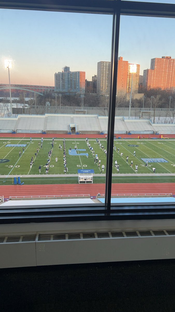 Had a great morning last friday watching @CULionsFB’s practice. Thank you @CoachManion_ for having me. I enjoyed seeing the facilities and meeting @Coach_Batti and his TE’s. I can’t wait to be back for camp. @Joespags12 @CoachMoffitt @vinnysullivan77 @PrepRedzoneNY @ionafootball