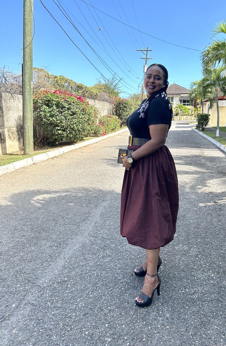 Something you never knew about me 🤪I love pumpkin dresses ✌🏾✌🏾✌🏾