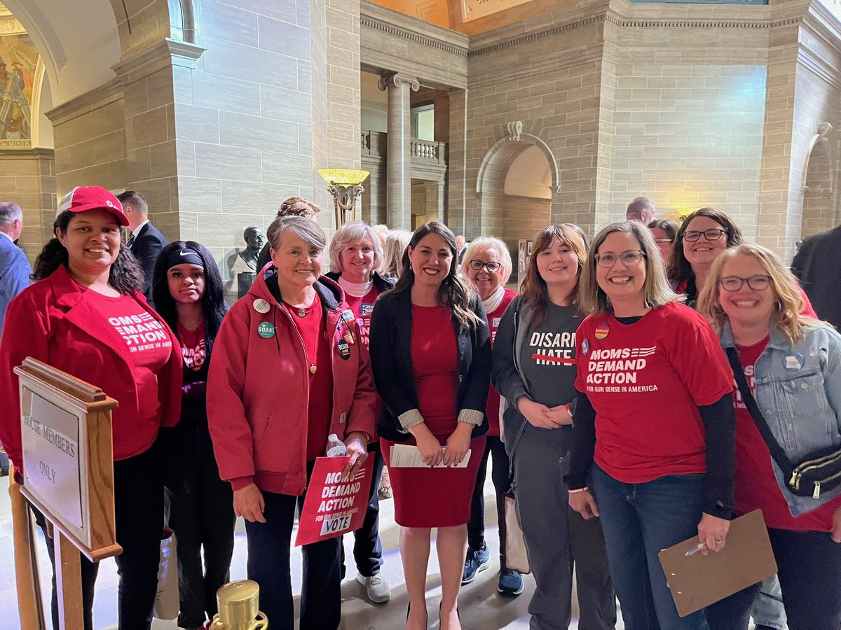 crystal_quade's tweet photo. It’s always great seeing Missourians come to the Capitol to advocate to their elected representatives.

Today, I got to meet so many @MomsDemand volunteers advocating for common-sense reform like my HJR135, giving local communities the ability to keep themselves safe. https://t.co/ub0jt33AME