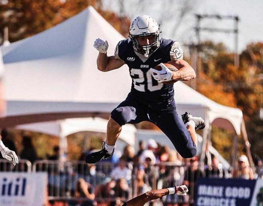 NEWS: New Hampshire RB Dylan Laube has visited with the #Saints, league sources tell @_MLFootball. Laube has also spoke to the #Bills, #Chiefs and #Eagles per source.