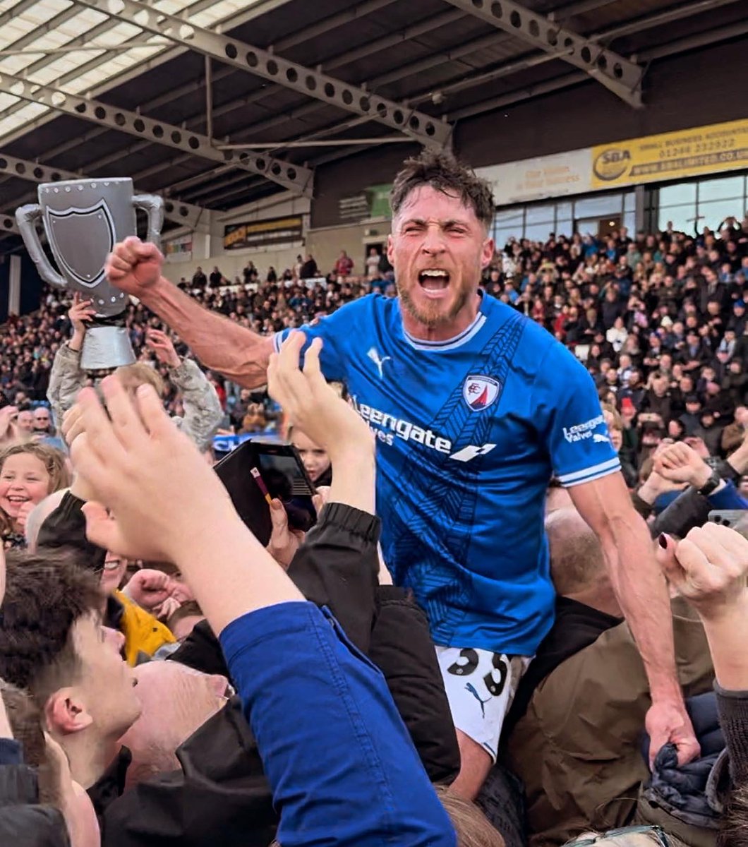 What a picture! Thank you to the spireite who took it🤣👌👏 and also for whoevers shoulders i was on👍💪 The pain of wembley never went away until this moment!

All town arent we!👊💪😁🏆⚽️