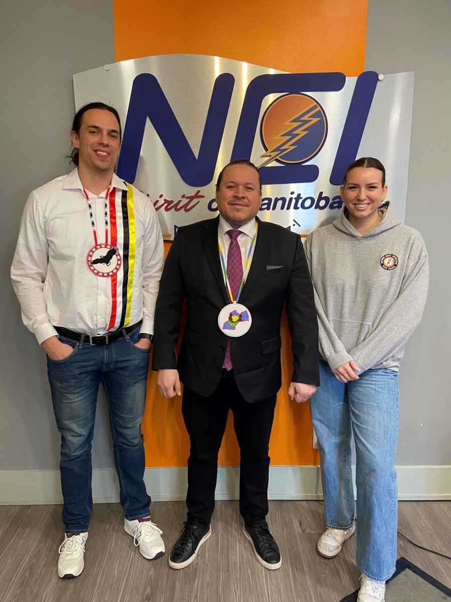 On Friday, March 29, at 5:30 pm, tune into NCI FM radio as SCO Grand Chief Jerry Daniels hosts our Youth Chiefs, Tréchelle Bunn and Joshua Gandier. The Youth Chiefs discuss their involvement in university sports, recreation, health, and wellness in our First Nations. #SCOINCMB