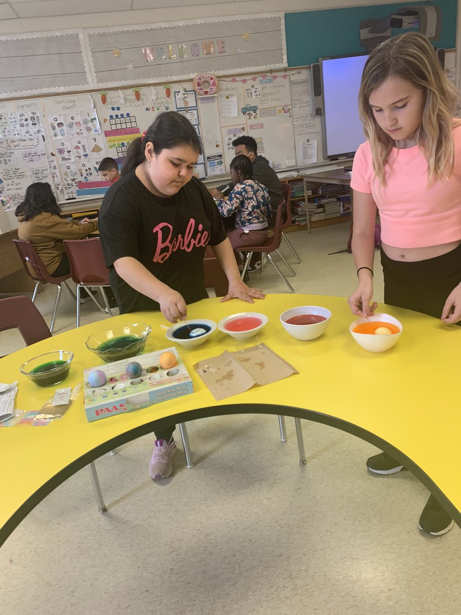 Mrs. Petrozza tweet media