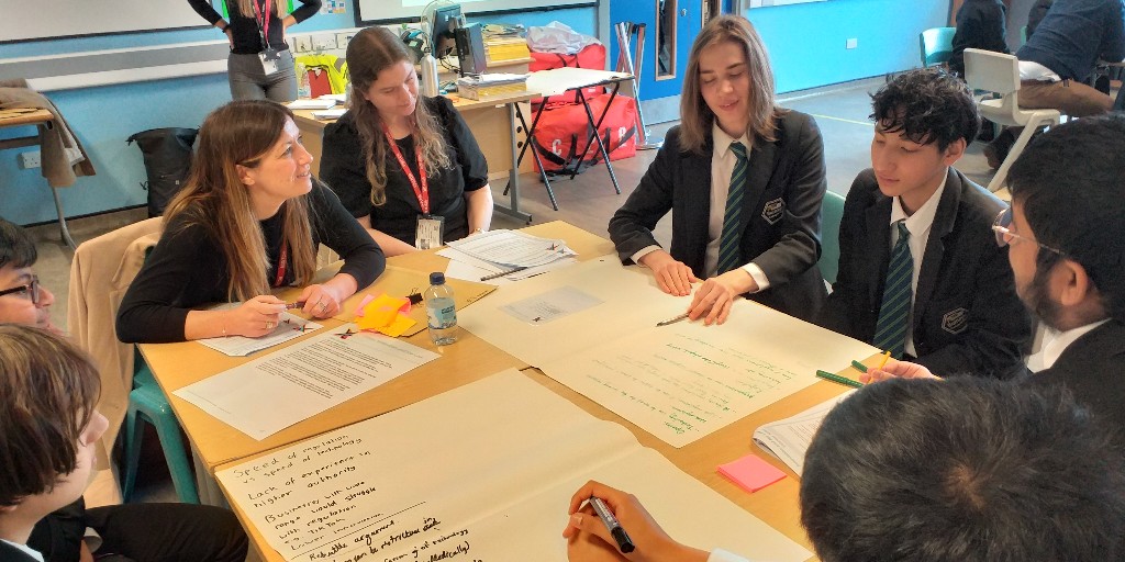 Thank you to @YoungCitizensUK and @CMS_Law for working with Yr10 Business Studies students about Ethics, Innovation and the Law. The session included discussions on technology and the differences between what is legally possible and what is ethically acceptable.