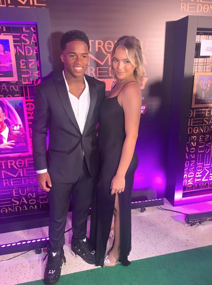 17-year-old Brazilian football star, Endrick Felipe, and his 21-year-old girlfriend.

He is currently playing for Sociedade Esportiva Palmeiras. He will join La Liga club Real Madrid in July 2024.