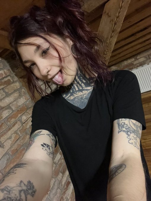 Heey come watch me have fun with my boyfriend first time ever!!!😜😜❤️  https://t.co/DnYkhvZBvK&hellip;  @camangelspromo @Hottest_BabesRT @3434Cmg @Fan4Women @Hawker881_Promo @NaughtyCandyz @alllpromo @froggi113 @GenialCamGirls @Jays_Place_ @I_AM_A_LEX @BabeSmokinghot #camgirlِ<a href="/tag/camgirl%D9%90"class="tags"><span>#camgirlِ</span></a>