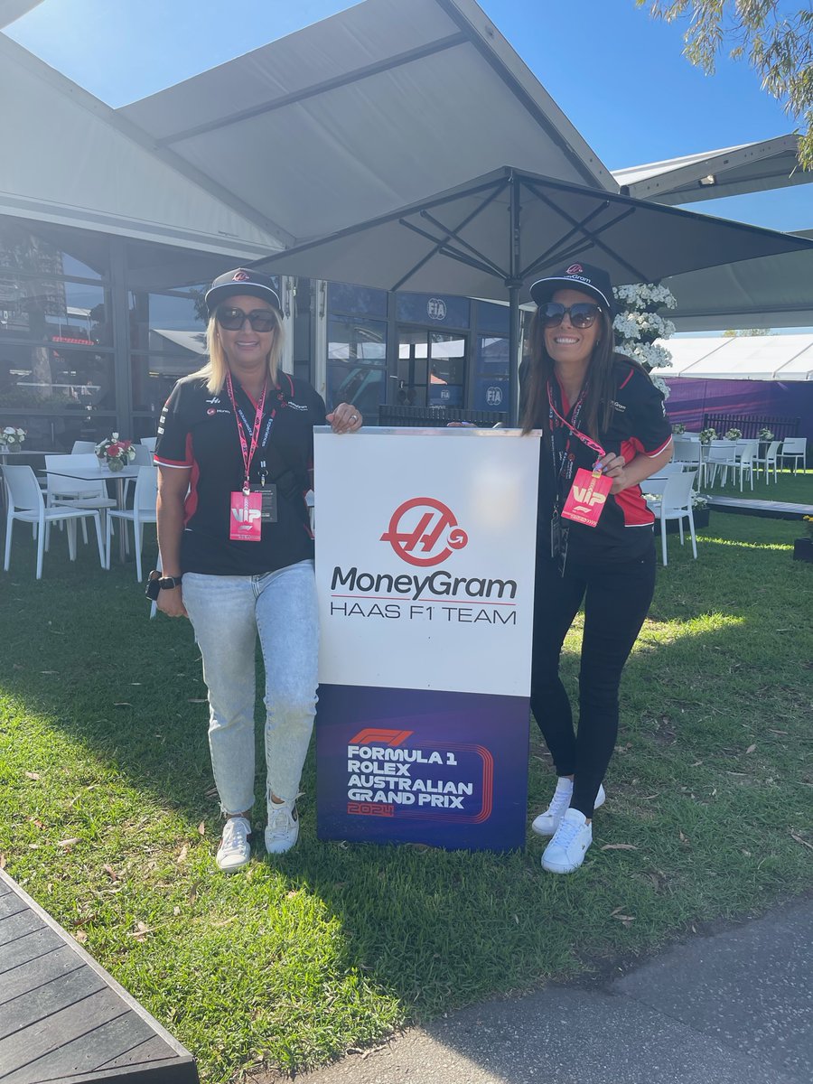 That feeling when you've won the trip of a lifetime to the #AusGP 🤩 It was a pleasure hosting our Dream Weekend winner Ally and her friend Amanda in Melbourne!