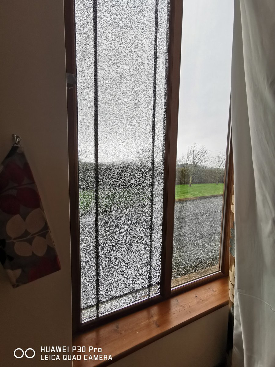 When the walls in your home crack and twist so much that the glass shatters in your window😢
I don't know how much more of this we can take, the glass isn't the only thing that is shattered.... 
#THEPEOPLESDOCUMENT #DefectiveConcreteCrisis