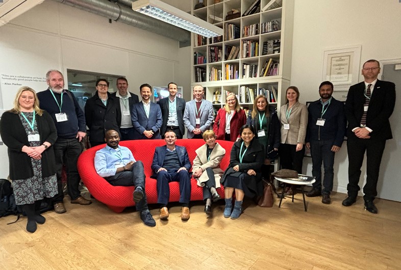 Fantastic day at the #Buckinghamshire Innovation Roundtable at <a href="/PinewoodStudios/">Pinewood Studios</a>! 
🚀 From satellite tech insights, thanks to the nearby <a href="/SatAppsCatapult/">Satellite Applications Catapult</a>, to exploring #AI in arts, #6G &amp; quantum leaps. Excited for next meet at <a href="/BHTResearch/">BHT Research & Innovation</a> BRAIn Lab! #Innovation #TechNetworking