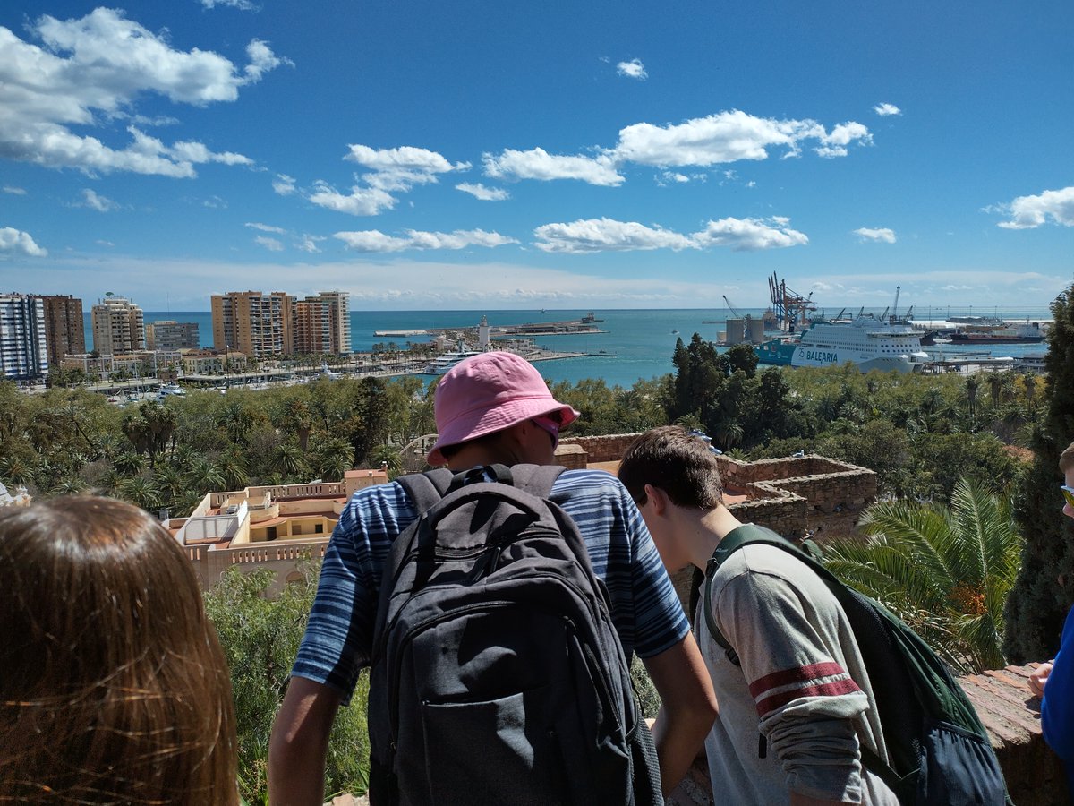 @Upp_Expeditions There were some spectacular views of Málaga from the Alcazaba. 🌞#UppinghamSpanish