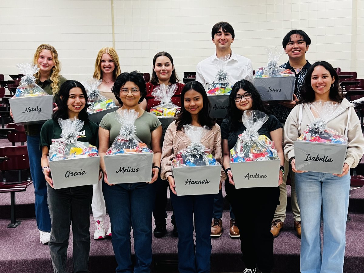 Congratulations to the Top 10 students of the Los Fresnos High School Class of 2024 who were announced today.👩‍🎓🧑‍🎓 Los Fresnos High School graduation is scheduled for Saturday, May 25, 2024 at Leo Aguilar Memorial Stadium.
